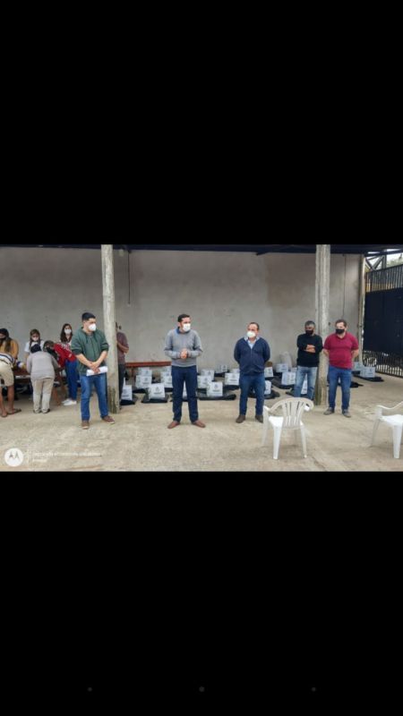 AYUDA A LADRILLEROS