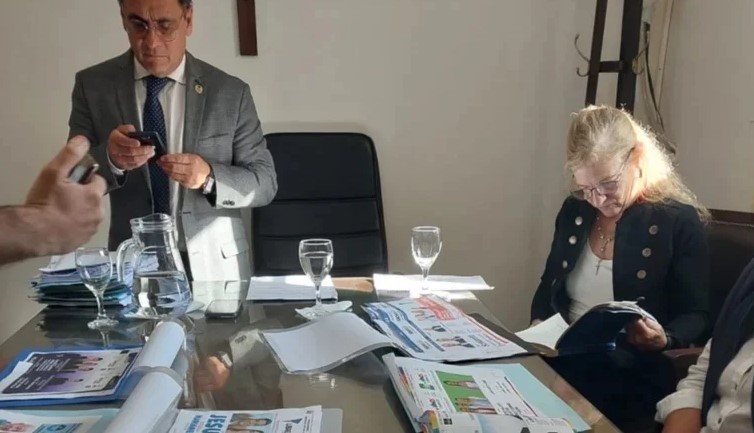 RUMBO A LAS ELECCIONES PASO