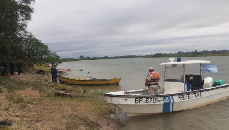 RESCATARON EL CUERPO DE UN PESCADOR DESAPARECIDO EN EL RÍO