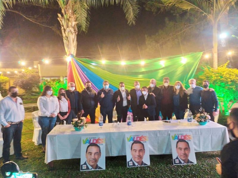 PRESENTACIÓN DE CANDIDATOS