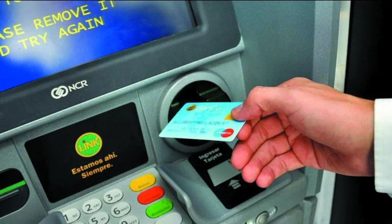LA PROVINCIA ANUNCIÓ EL PAGO DE SUELDOS A ESTATALES