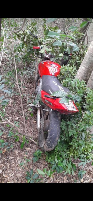 RECUPERAN MOTO ROBADA