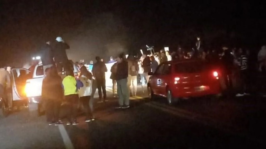 POBLADORES DE 9 DE JULIO CORTARON LA RUTA NACIONAL 123