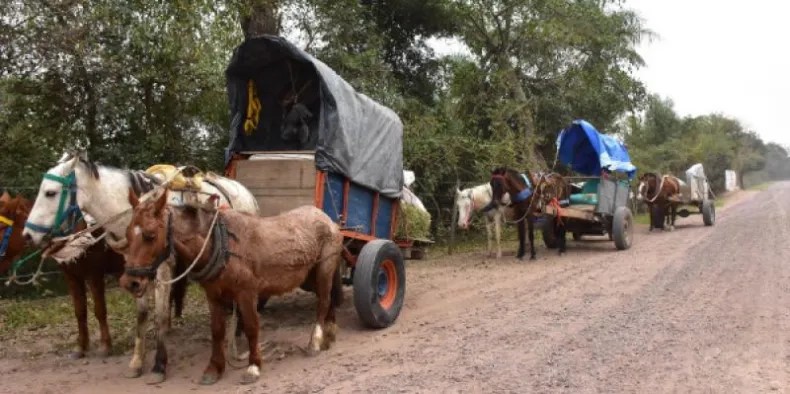 A PESAR DE LA LLUVIA LOS FIELES DE SAN CAYETANO LLEGARON HASTA EL SANTUARIO