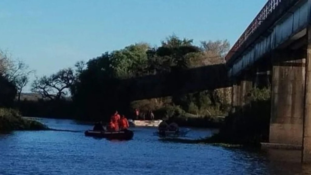 HALLAN EN EL RÍO MOCORETÁ EL CUERPO DE UN JOVEN BUSCADO DESDE HACE MÁS DE UNA SEMANA