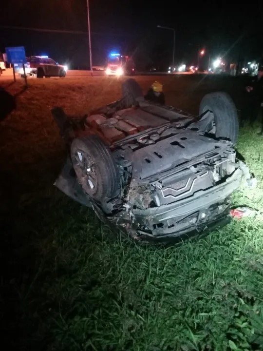 UN HOMBRE MURIÓ AL IMPACTAR SU VEHÍCULO CONTRA UN CABALLO