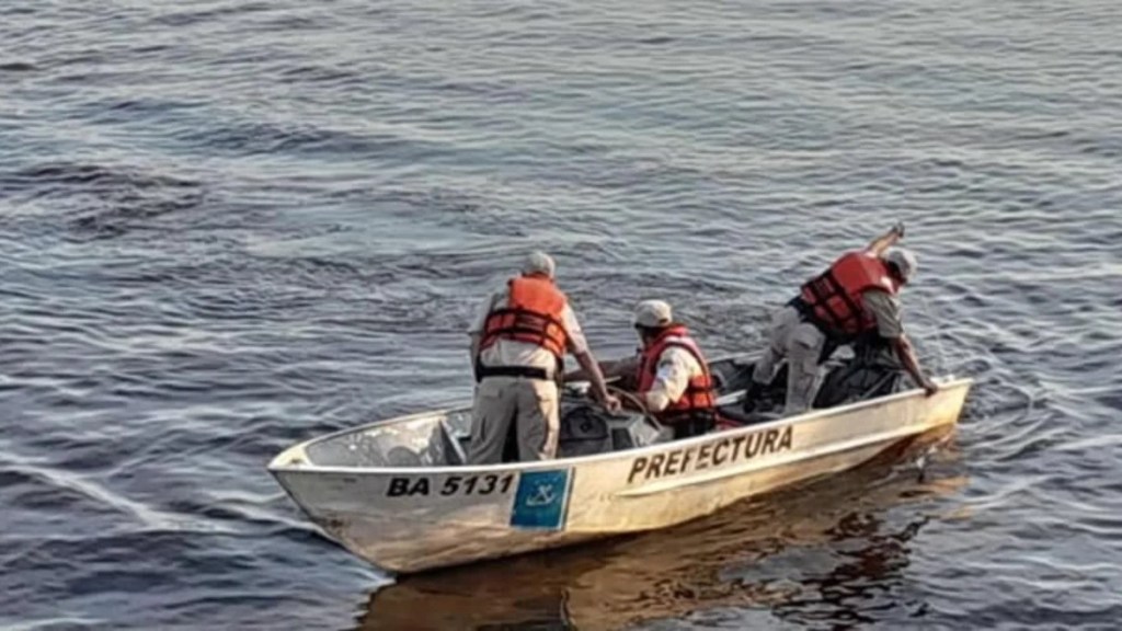 HALLAN EL CUERPO DE UN HOMBRE EN LA ORILLA DEL RÍO URUGUAY