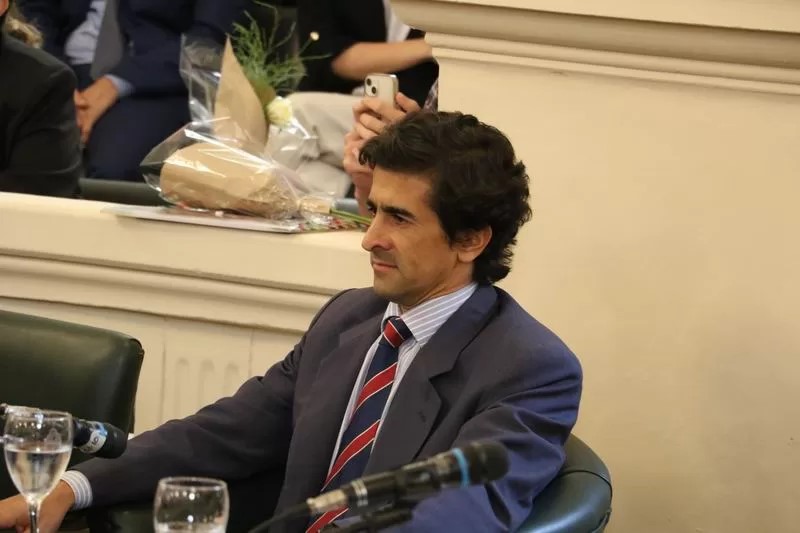 PROYECTO DE LEY BUSCA COBRAR LA ATENCIÓN MÉDICA A LOS EXTRANJEROS EN CORRIENTES