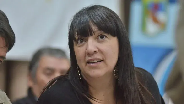 NOS ENCONTRAMOS CON UN RELEVAMIENTO QUE NUNCA EXISTIO, SOLEDAD MARTINEZ, MINISTRA DE EDUCACION.
