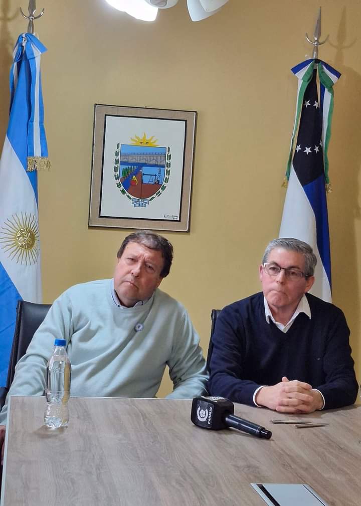 FIRMA DE CONVENIOS PARA OBRAS EN CORDERO