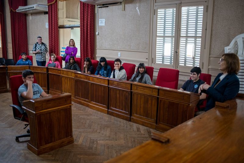 Los alumnos de la Escuela N° 23 visitaron el HCD para conocer detalles del trabajo legislativo