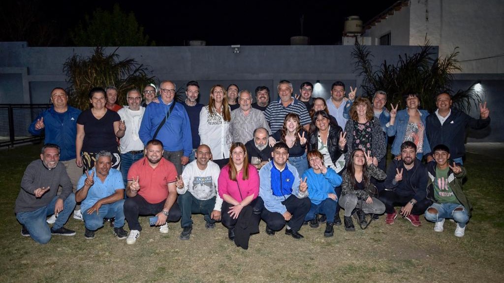Cónclave del Partido Justicialista de Campana y aliados para diagramar la campaña de Sergio Massa