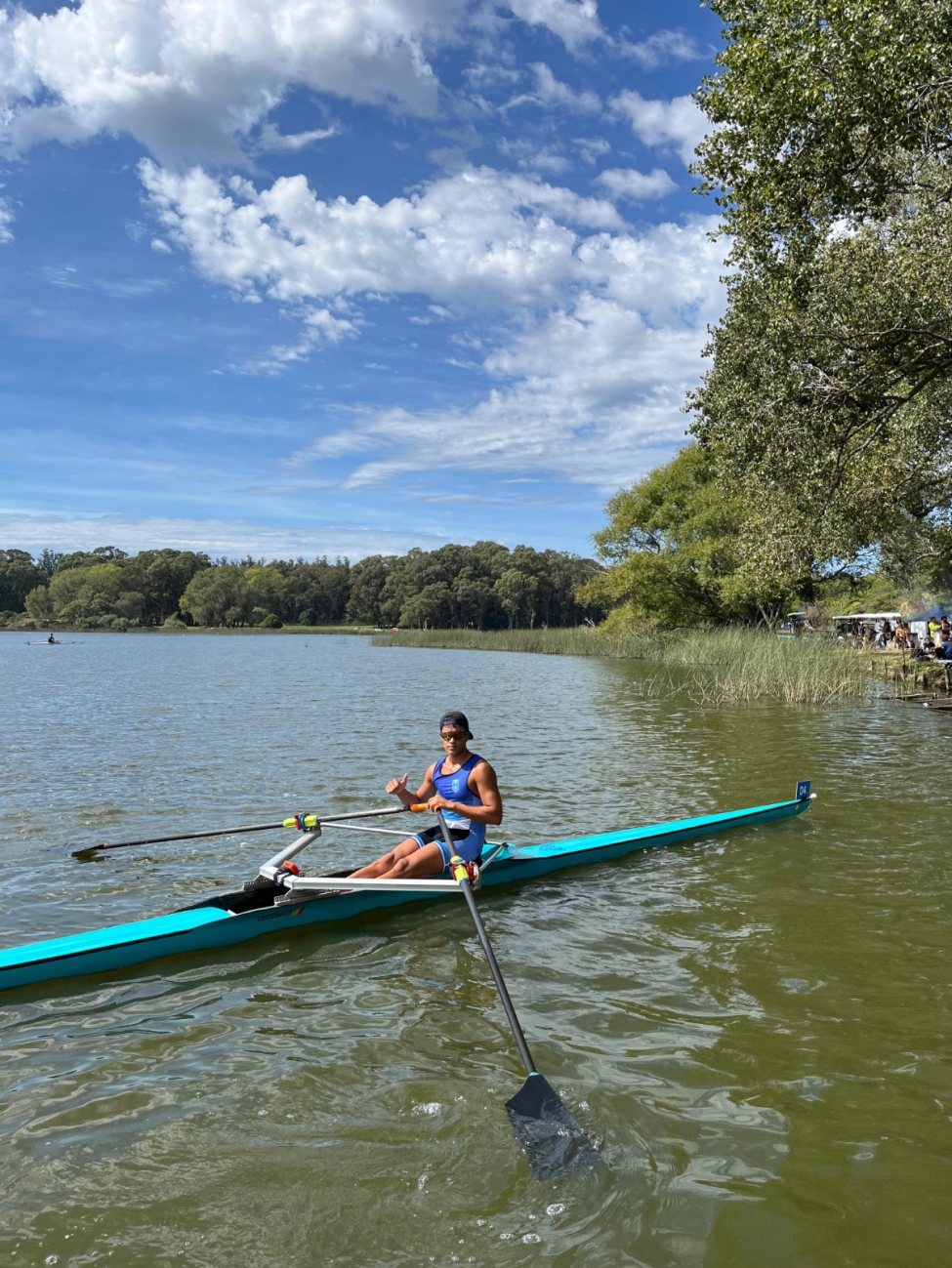 Tercera regata oficial del calendario 2024 de la Asociación Argentina de Remeros Aficiones (A.A.R.A) en Laguna de los Padres Mar del Plata