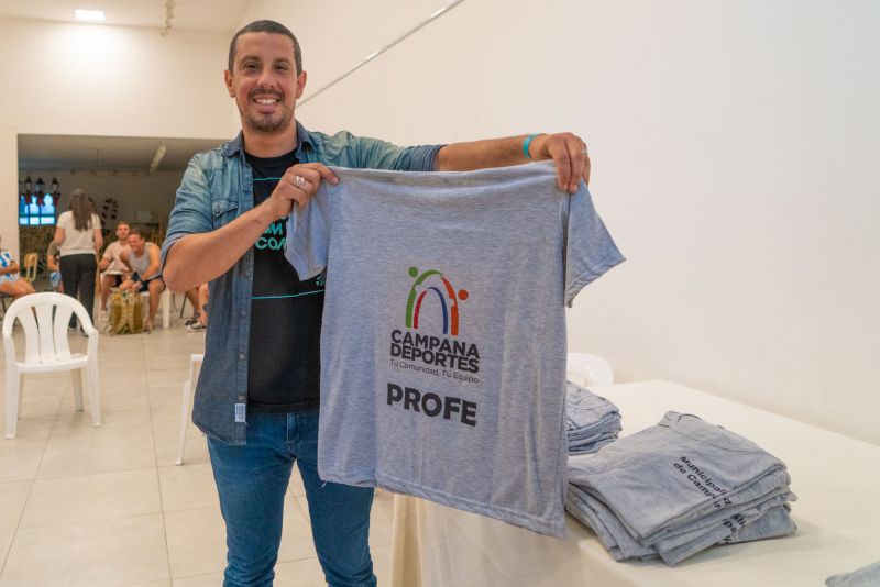 Lugo : "Sería bueno que Sarna además de hacer turismo gestione fondos con su gobierno para Campana"