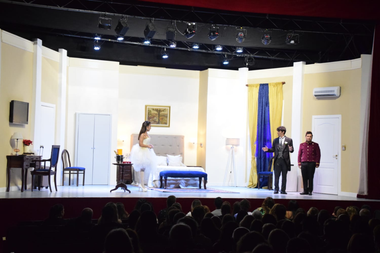 Debutó "El Botones" en Mar del Plata la comedia que te hace reir