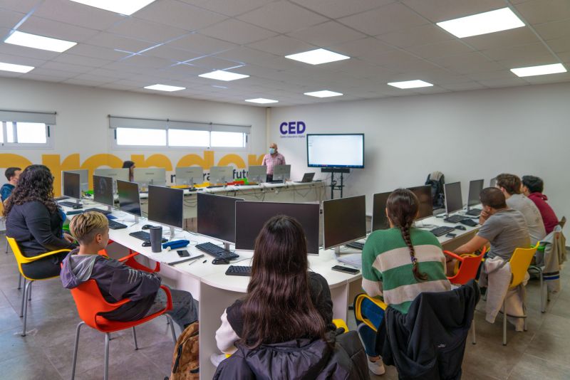 Está abierta la inscripción para los cursos y talleres del Centro Educativo Digital