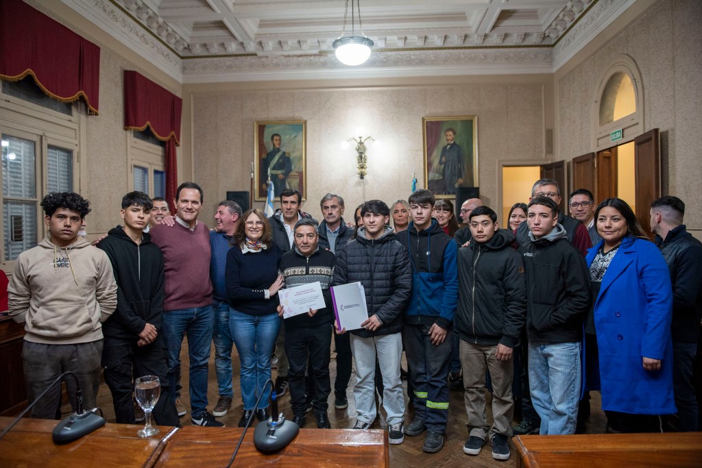 El H.C.D reconoció a vecinos e instituciones que enriquecen la comunidad con sus acciones