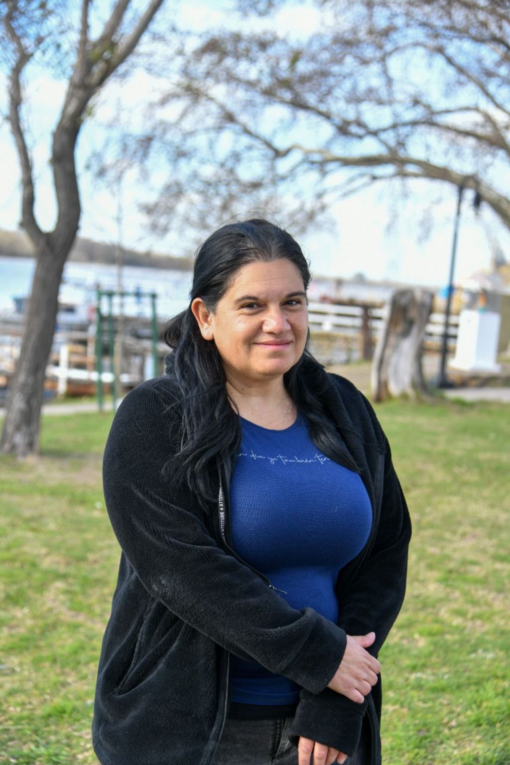 Carina Torres: "Para cuidar a los más vulnerables en Campana, frenemos a Milei y Abella"