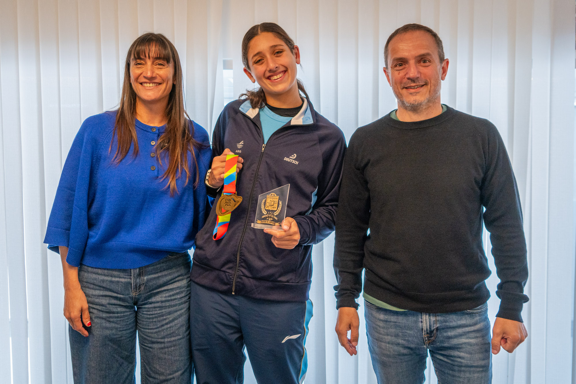 Abella recibió a Agostina Hein y la felicitó por su espectacular actuación en Panamá