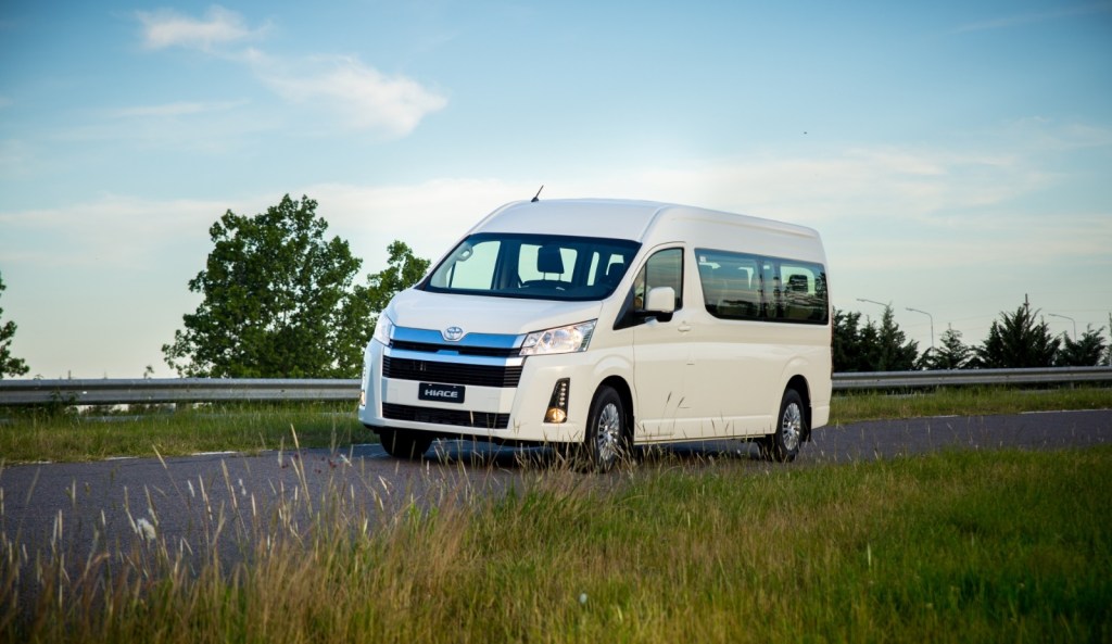 De Argentina para la región: Toyota inició la exportación de Hiace a Brasil