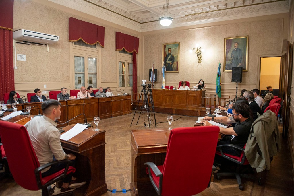 HCD: se realizó la primera sesión ordinaria de octubre