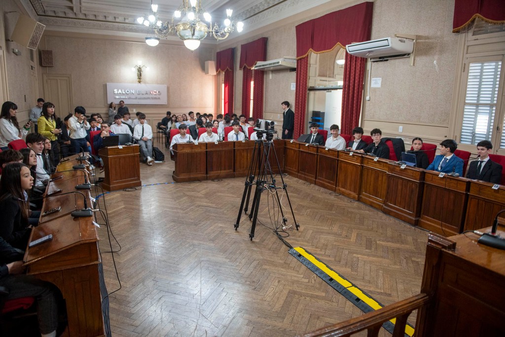 Estudiantes de la Escuela Técnica Rocca participaron del programa “Concejales por un día”