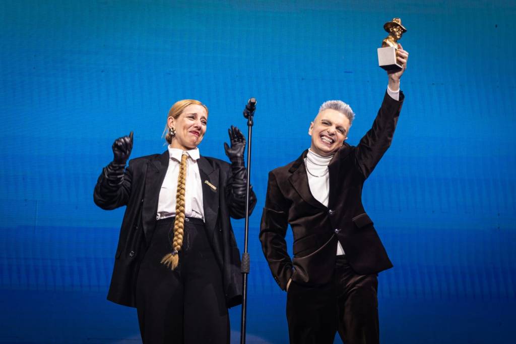 SONY MUSIC ARGENTINA FELICITA A TODOS SUS ARTISTAS GANADORES EN LA 26º EDICIÓN DE LOS PREMIOS GARDEL