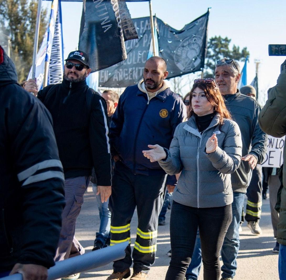 Soledad Alonso impulsa un proyecto para volver a garantizar el 75% de mano de obra local en las industrias de Campana