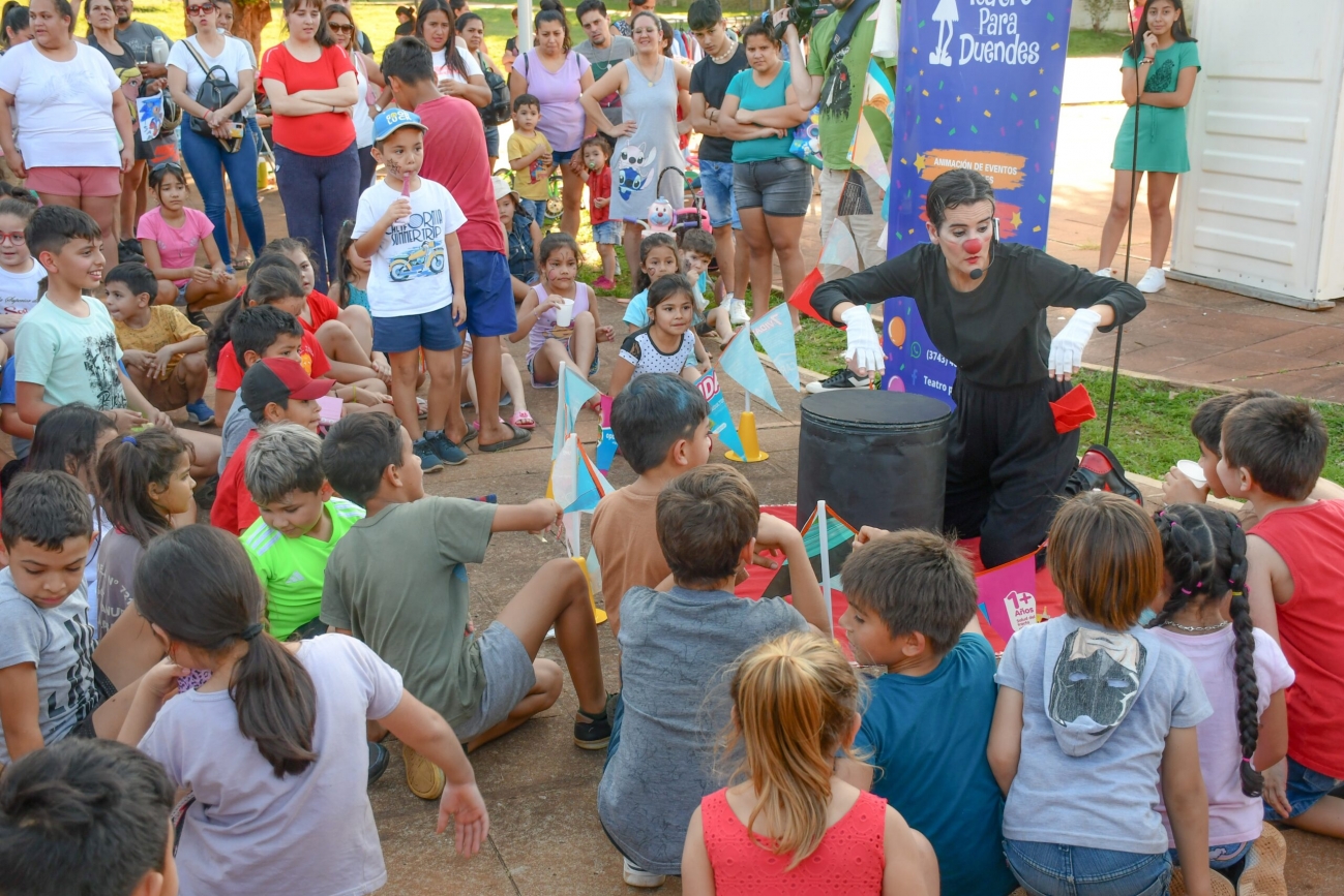 Mes de las Infancias: Más de 2 mil niños y niñas disfrutaron de «El Teatro va a tu Barrio”