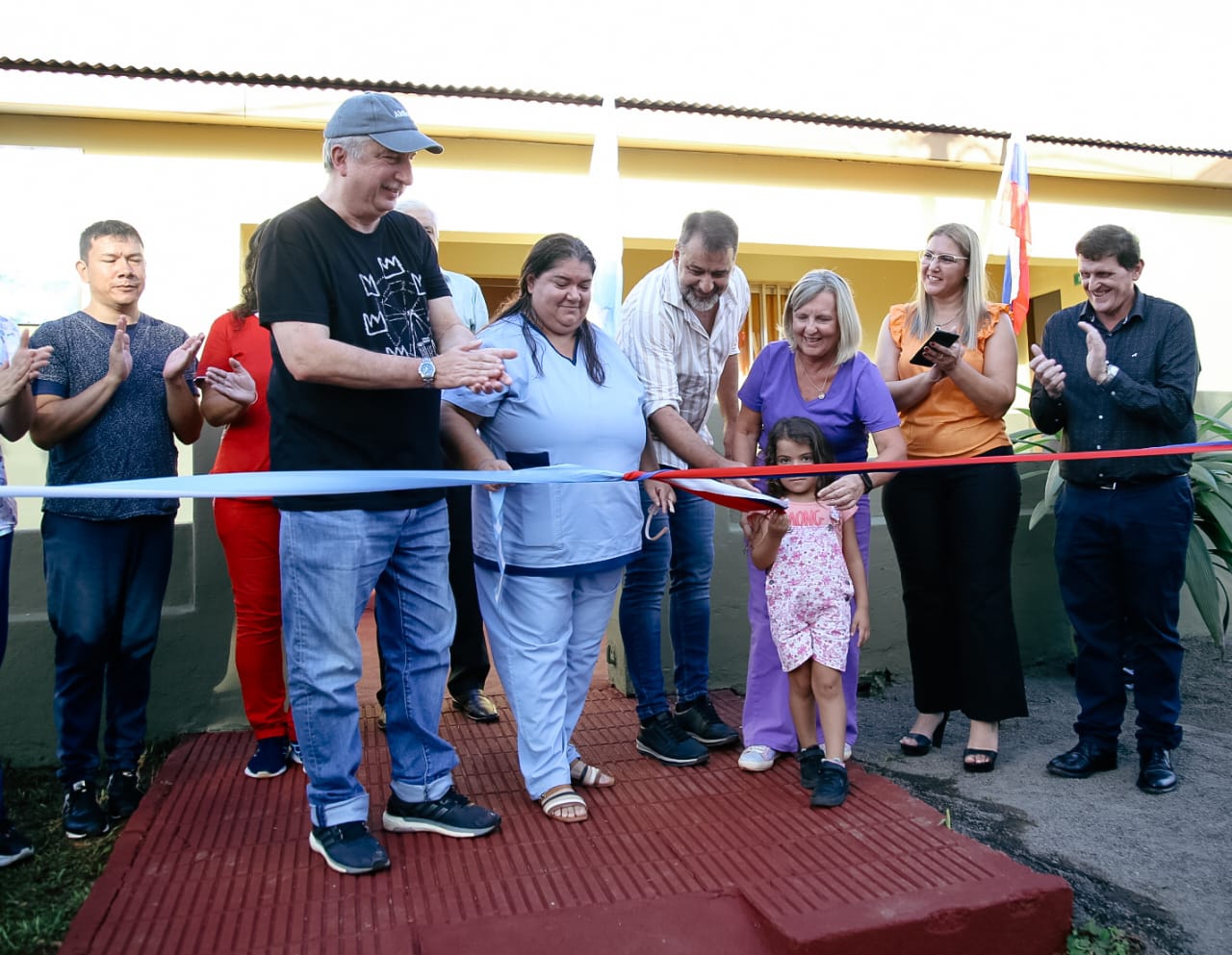 APÓSTOLES: PASSALACQUA INAUGURÓ LA AMPLIACIÓN DEL CAPS DEL BARRIO ESTACIÓN DE APÓSTOLES, HECHA CON FONDOS PROVINCIALES