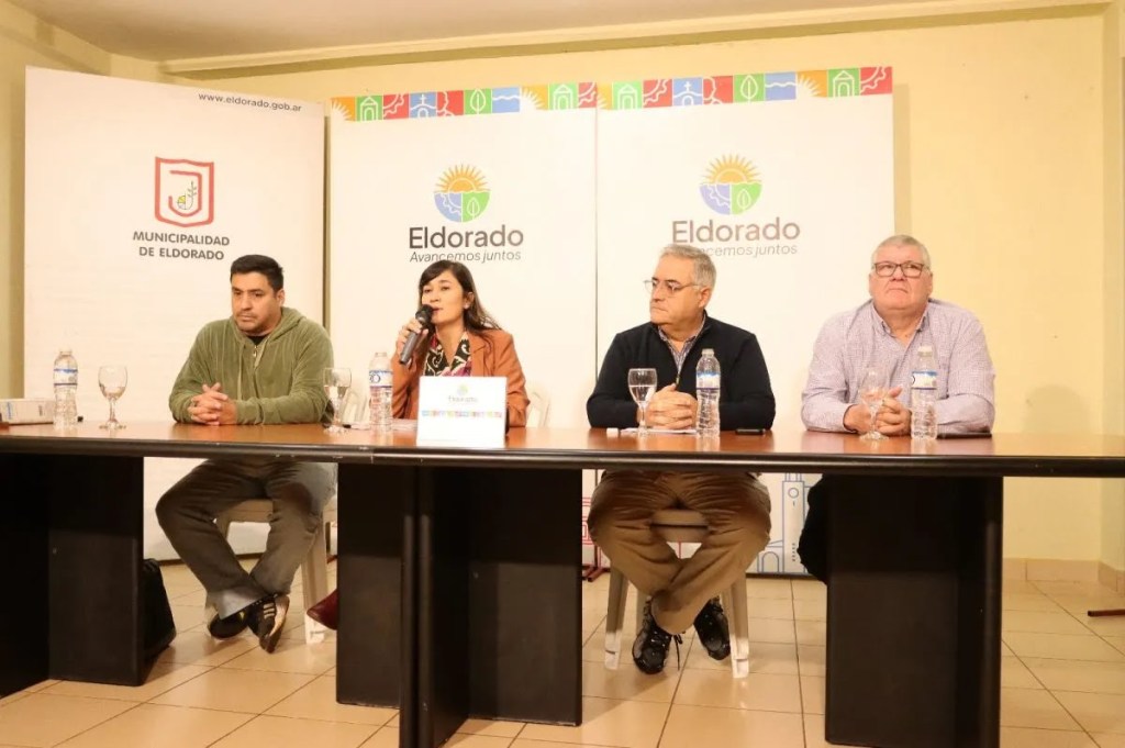 Continúa el conflicto por el transporte urbano de pasajeros en Eldorado