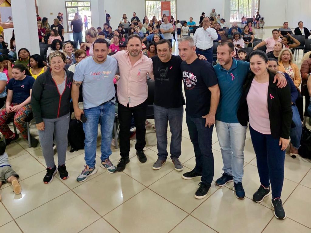 Herrera Ahuad reafirmó el compromiso de Misiones con la salud pública durante el Mes Rosa