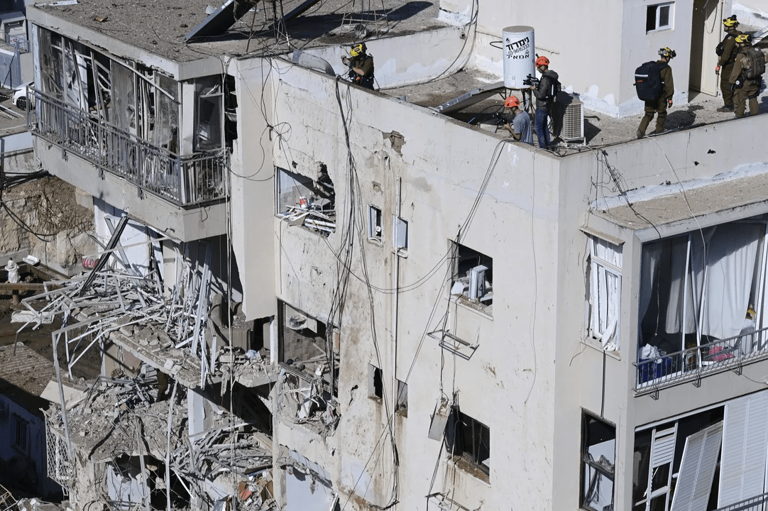 Escalada en Medio Oriente: Irán lanzó al menos 10 misiles contra Israel