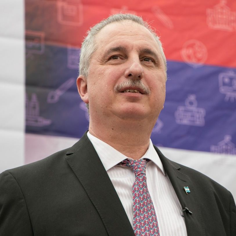 PASSALACQUA ANUNCIÓ LA AMPLIACIÓN DE BONIFICACIONES EN CRÉDITOS DEL BANCO MACRO PARA ACOMPAÑAR AL SECTOR PRODUCTIVO