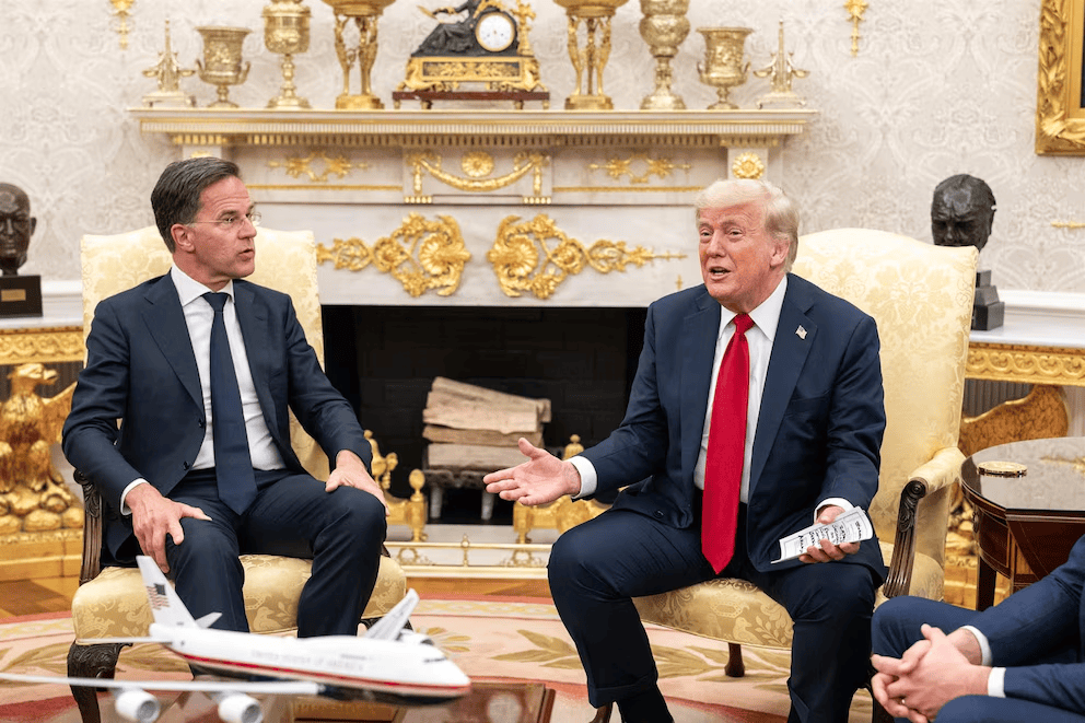 Escala la tensión en Medio Oriente: EE.UU. presiona a la OTAN por el estrecho de Ormuz