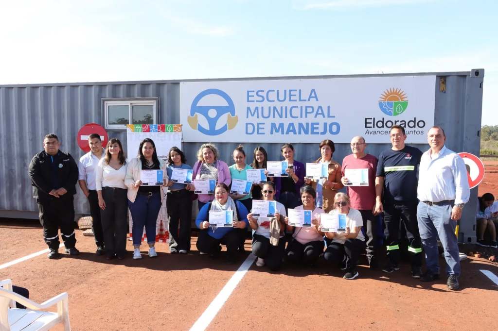 Eldorado: Entrega de certificados en la Escuela Municipal de Manejo