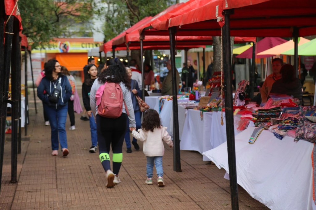 Feria especial por el Día de la Madre en Eldorado