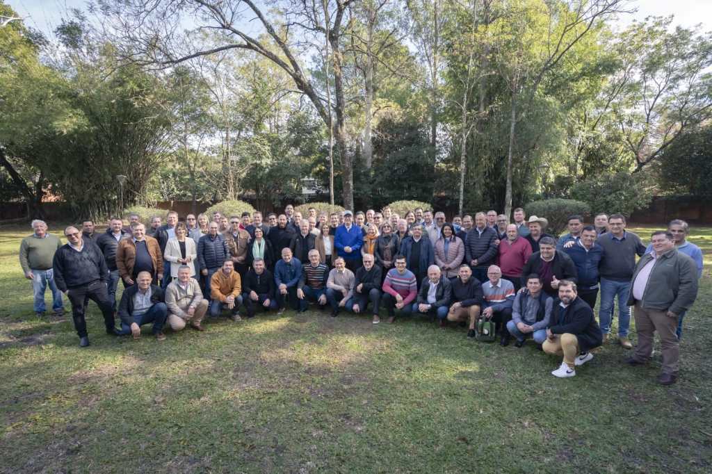 PASSALACQUA SE REUNIÓ CON JEFES COMUNALES DE TODA LA PROVINCIA: "SON LA PIEDRA BASAL DEL MISIONERISMO"