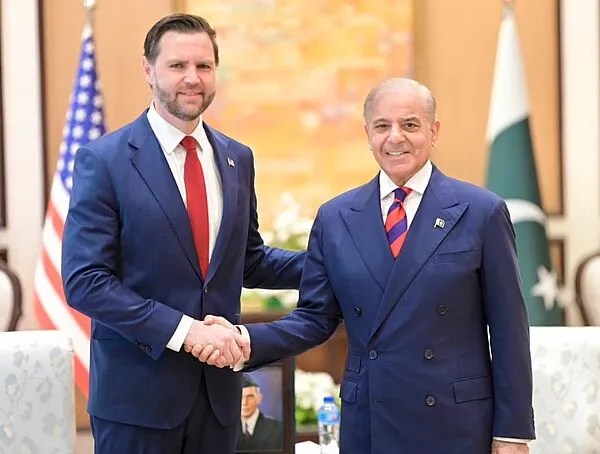 Reunión clave entre Estados Unidos, Irán y Pakistán: buscan frenar el conflicto