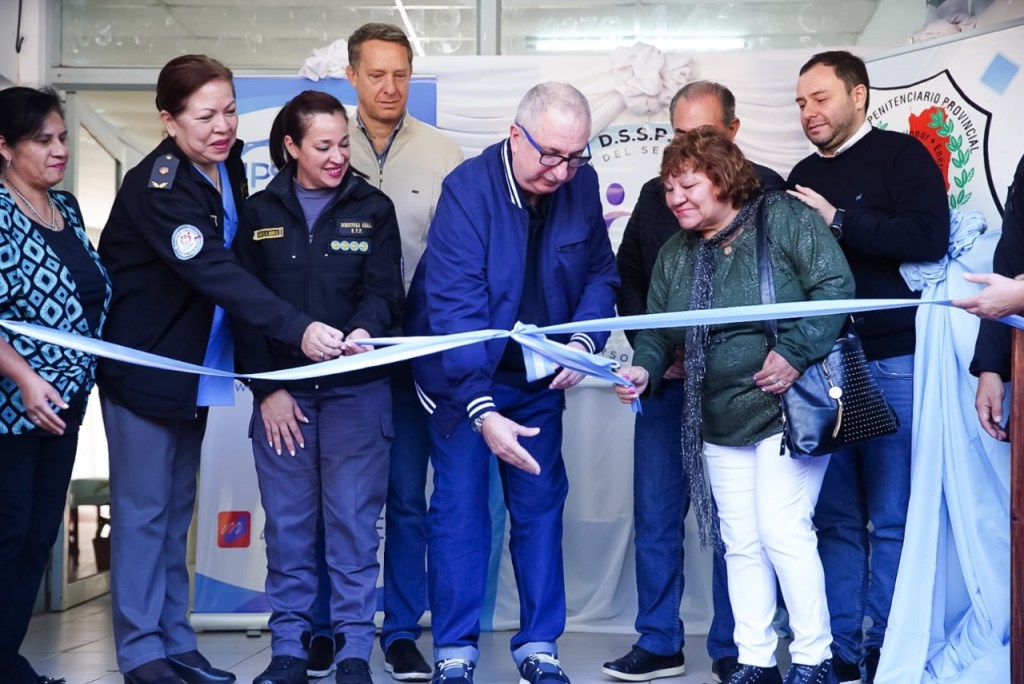 EL GOBERNADOR PASSALACQUA INAUGURÓ EL POLICONSULTORIO DEL SERVICIO PENITENCIARIO PROVINCIAL EN POSADAS