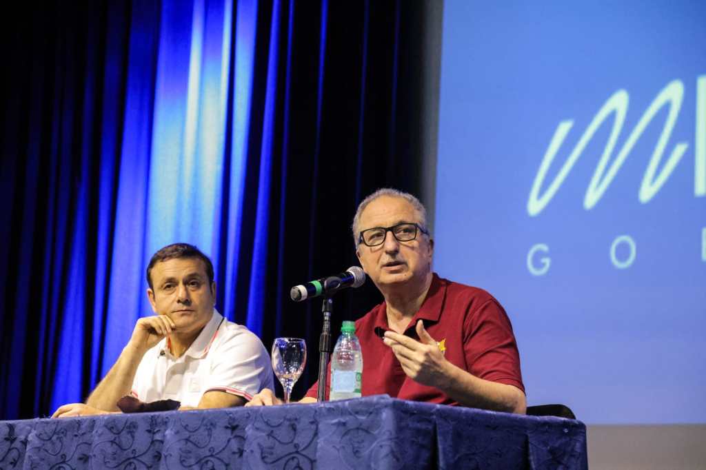 HUGO PASSALACQUA: “EL MISIONERISMO SIGUE SOSTENIENDO SU VISIÓN DE ESTAR CERCA DE LA GENTE Y NO DEJARSE MANDONEAR POR BUENOS AIRES”