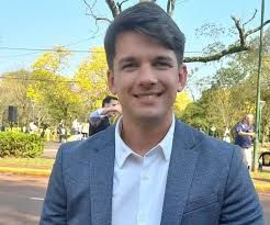 Romero Spinelli brindó detalles del plan para fortalecer el desarrollo educativo y el empleo joven