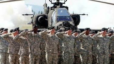 EE.UU. refuerza su presencia militar en Medio Oriente en medio de la escalada con Irán