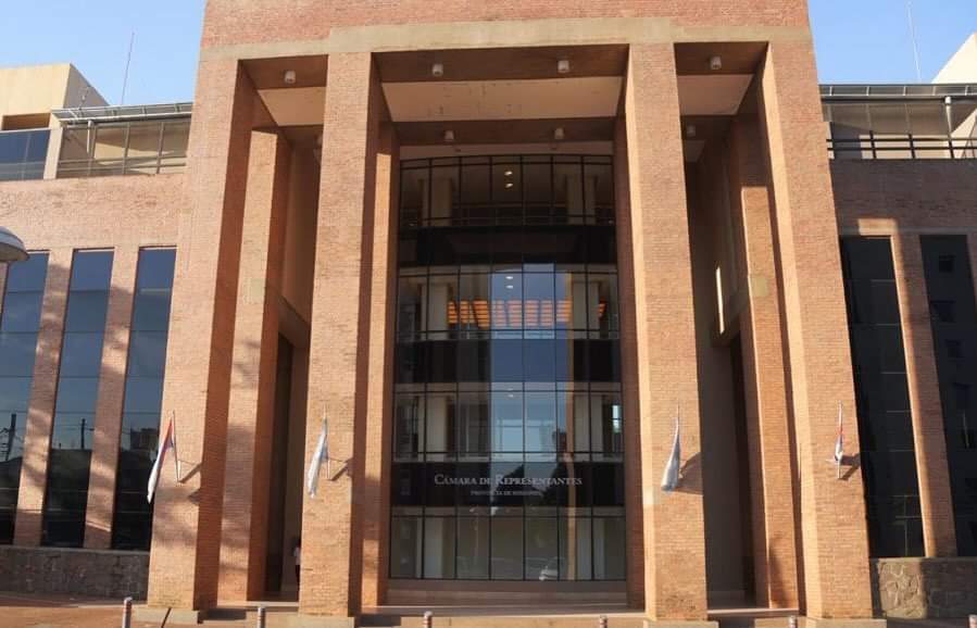 Camara de Representantes: piden la expulsión de Kiczka