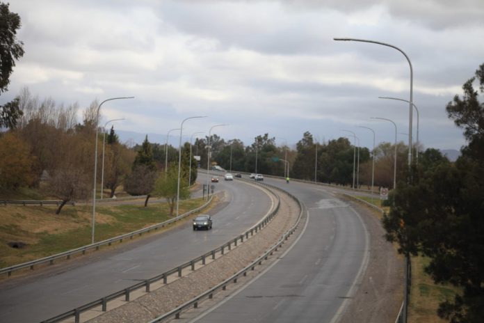 Probabilidad de lluvia, viento sur y descenso de temperatura