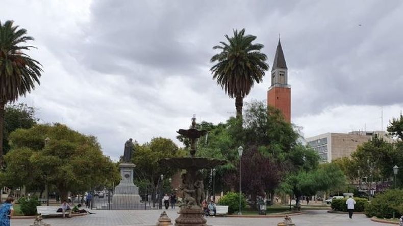 Frente frío: viento sur intenso y drástico descenso de la temperatura