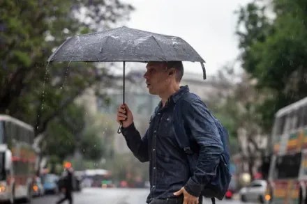 Probabilidad de lluvias, viento sur intenso y descenso de la temperatura en San Juan