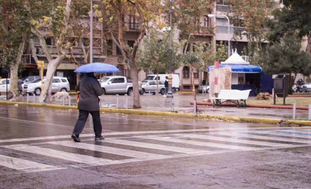 Se espera en San Juan un fortísimo viento sur, seguido de chaparrones: ¿cuándo?