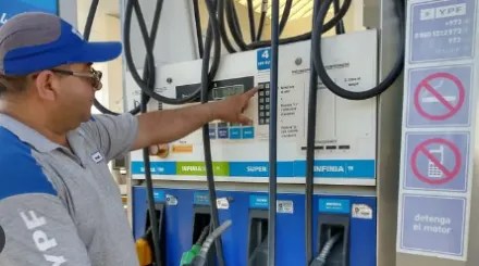 Los combustibles subirían un 8 % en el mes de Mayo