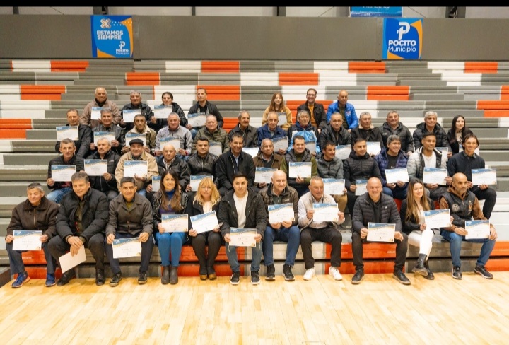 Pocito homenajeó a 50 deportistas, ex deportistas y dirigentes deportivos